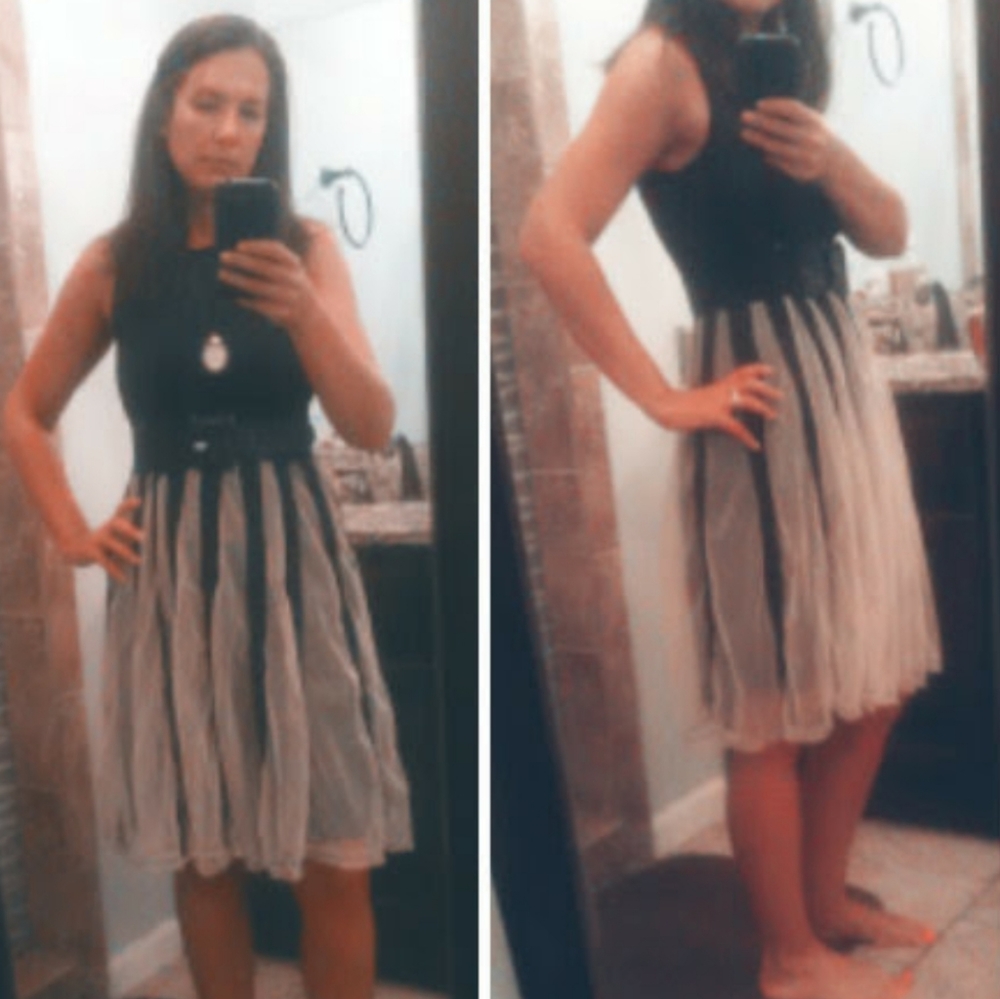 Dress - Picture 2 of 2